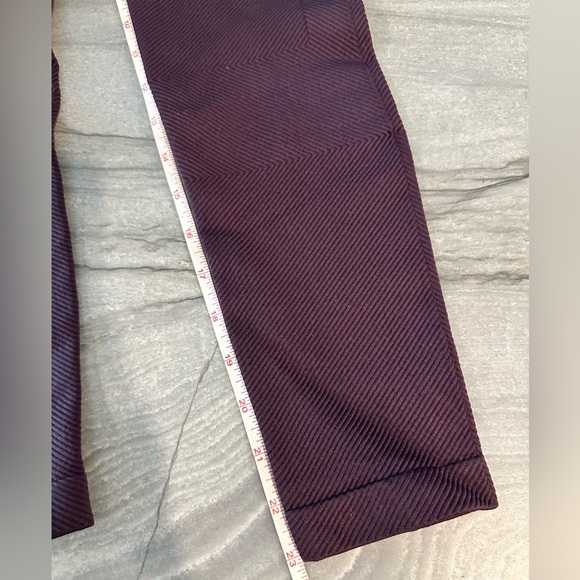Spanx plum color ribbed leggings ‘look at me now’ model - Picture 9 of 10